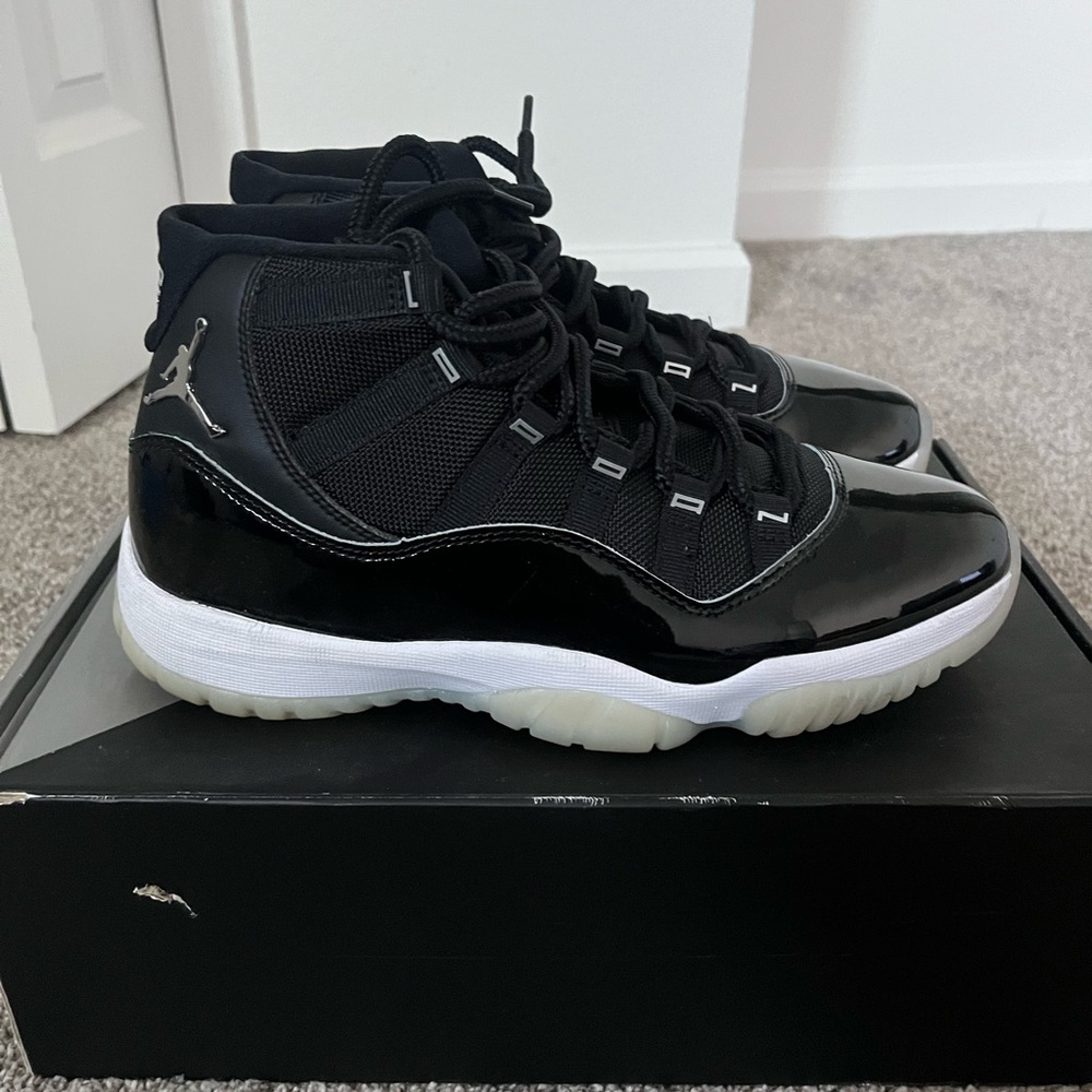 Jordan 11 jubilee size 8 men’s with original box